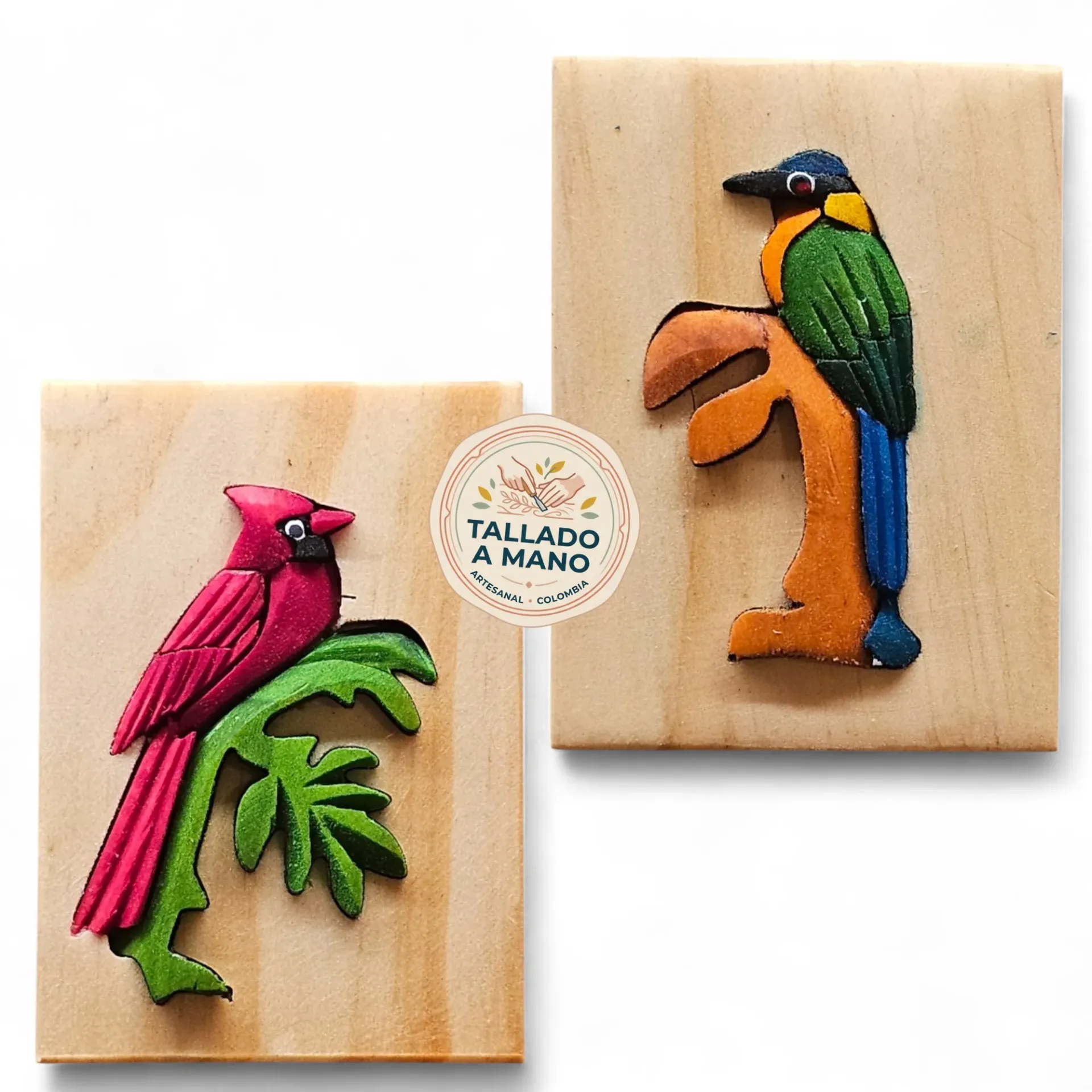 Set x 2 Imán Nevera Tallado a Mano en Madera (Souvenir) Pi6