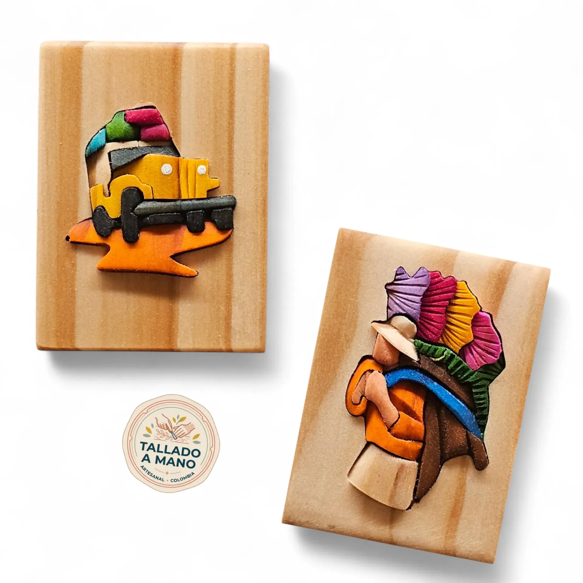 Set x 2 Imán Nevera Tallado a Mano en Madera (Souvenir) Pi10